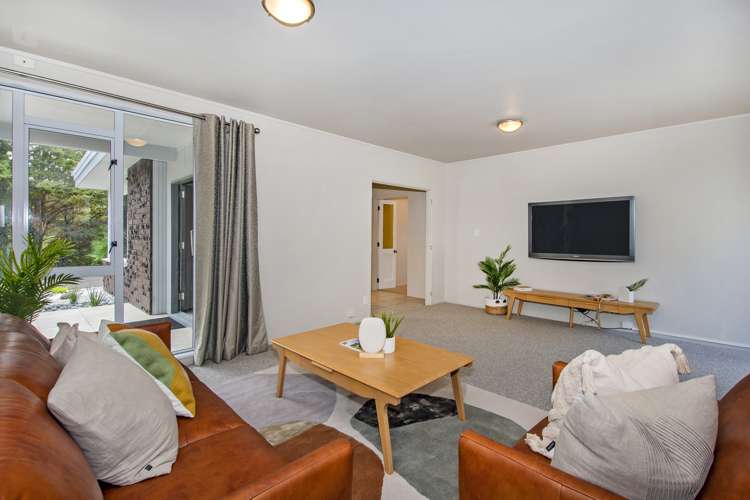 55 Eureka Place Parahaki_13