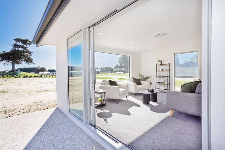 92 Blairlogie Close Otatara_8