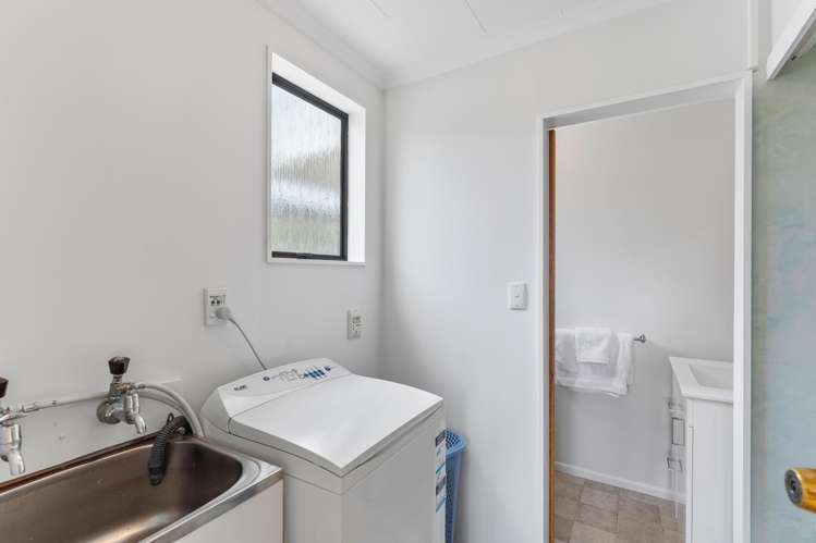 13 Atua Street Waikanae Beach_22