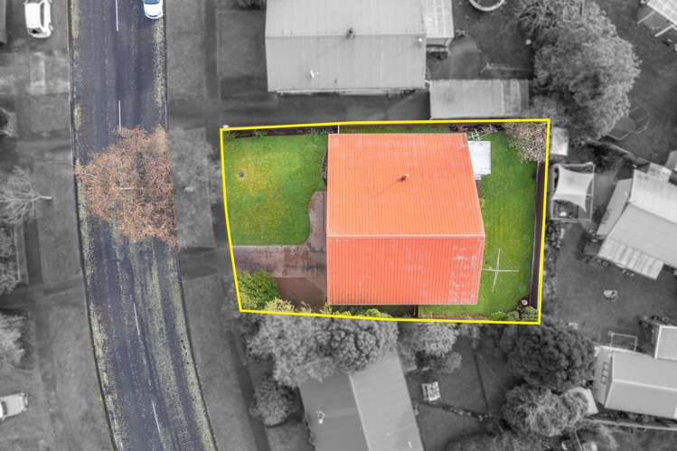 75 California Drive Totara Park_16