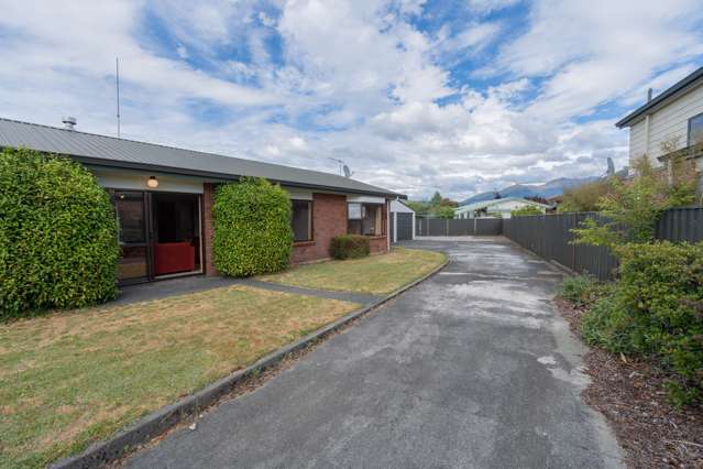 32 Bowen Street Te Anau_1