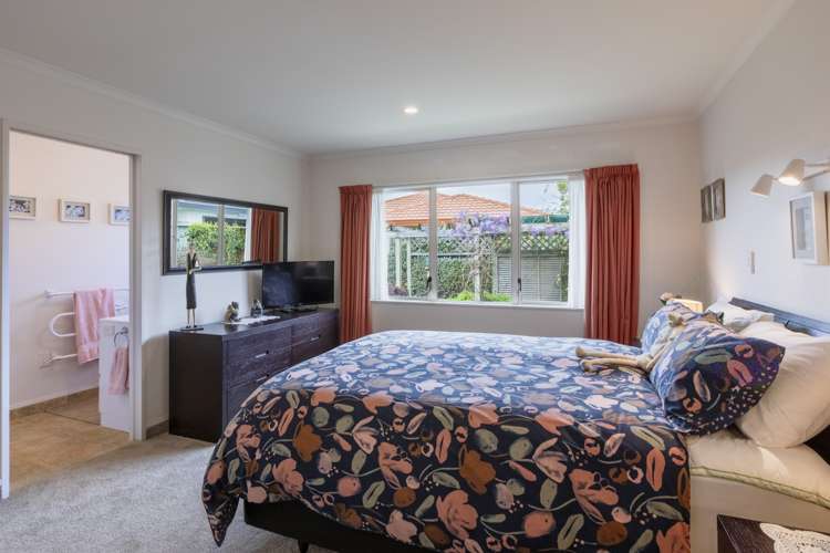 5 Dules Walk Taradale_9