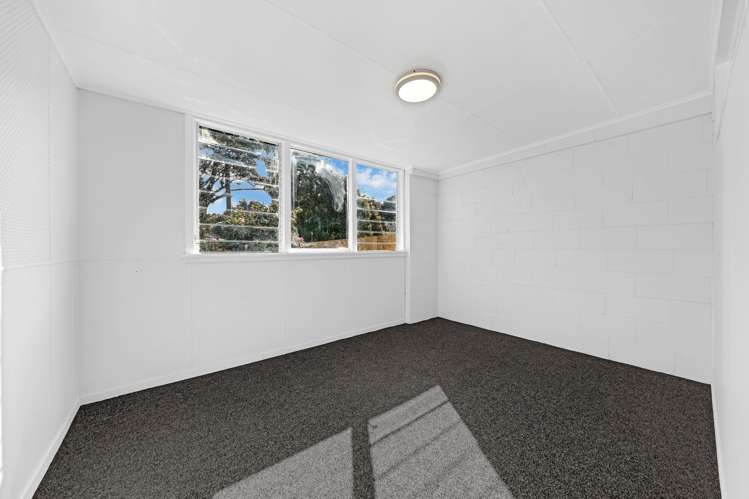 30 Kelvyn Grove Hill Park_19
