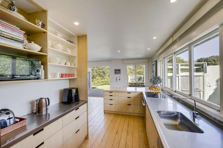 15 Moori Road Waimarama_9