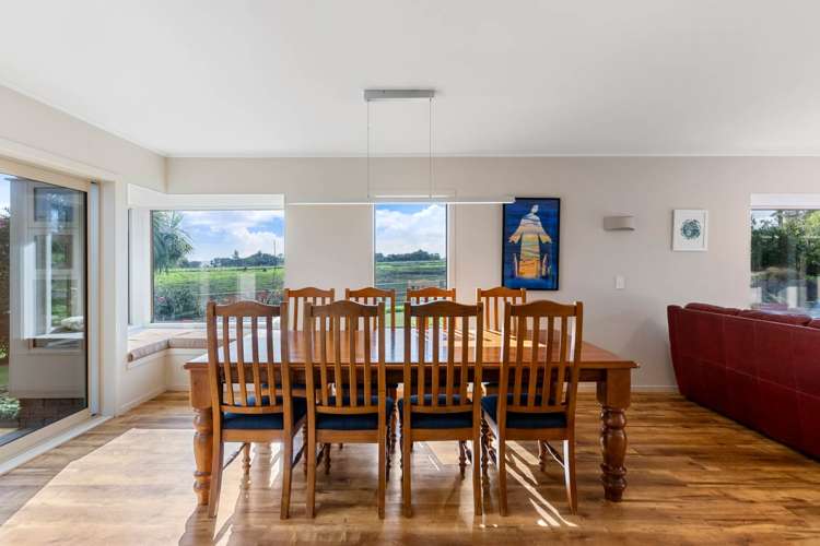 467 Aka Aka Road Aka Aka_15