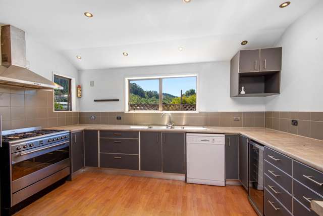 3 Peterhouse Street Tawa_2