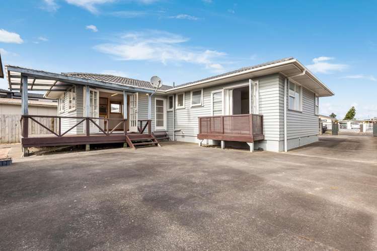 5 Convair Crescent Mangere_11