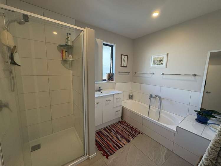 10B Geraldine Street Edgeware_7