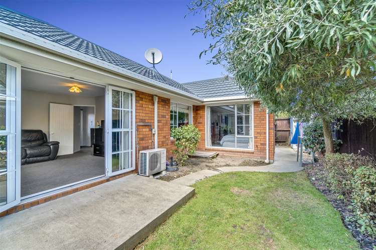 2/141 Withells Road Avonhead_12