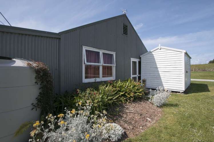 28 Sandleigh Drive Athenree_18