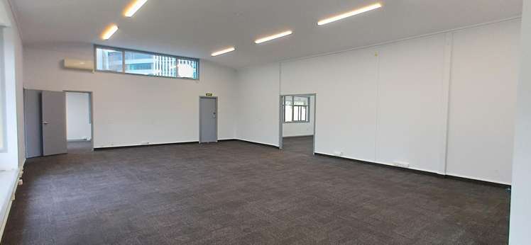 37 Taharoto Road Takapuna_5