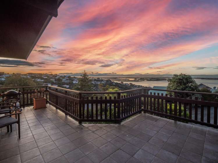 87 Soleares Avenue Mount Pleasant_27