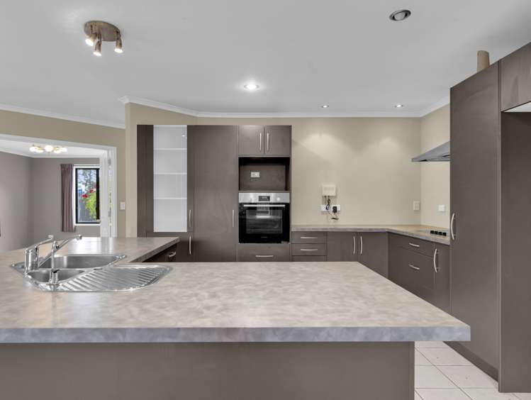 63 Coleraine Drive Rototuna_6