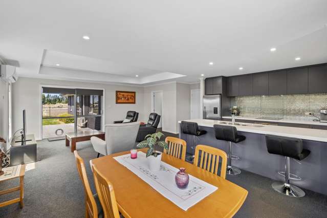 60 Braebrook Drive Netherby_4