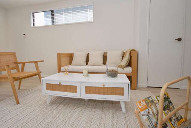 2/20 Eban Ave Hillcrest_1