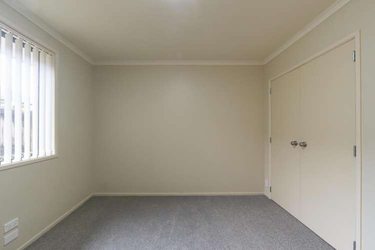 16 Earlswood Avenue Hamilton East_11
