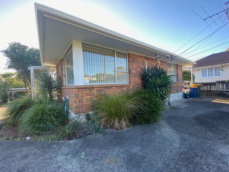 1/28 Royal View Road Te Atatu South_12