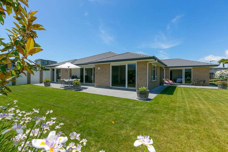 9 Links Drive Waiwhakaiho_1