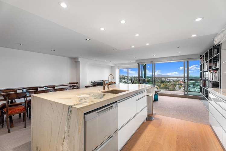 705/10 Middleton Road_0