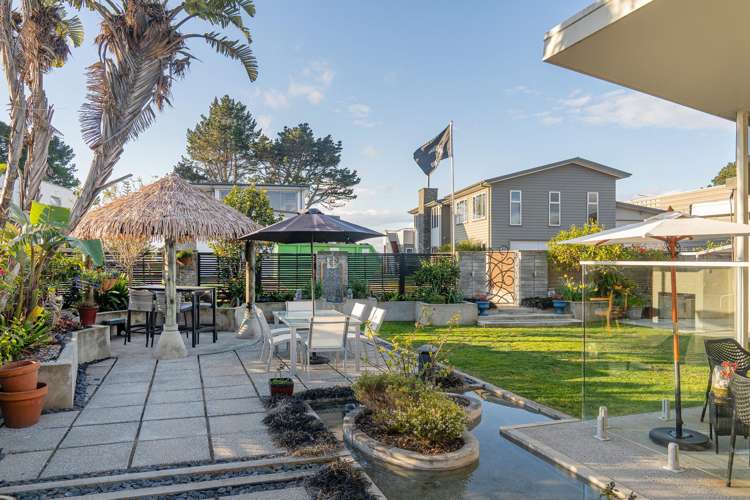 166 Sands Crescent Matarangi_11