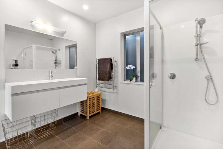 20 Wellington Road Surfdale_12