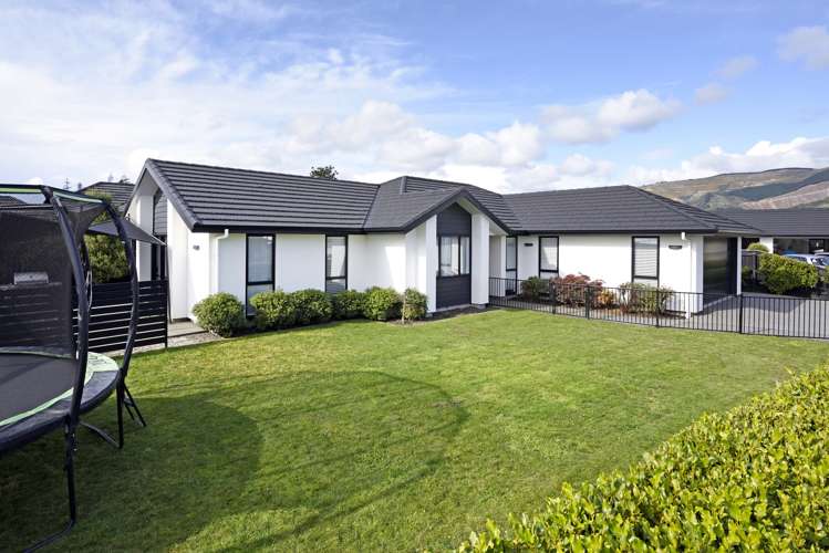 76 Malone Crescent Richmond_26