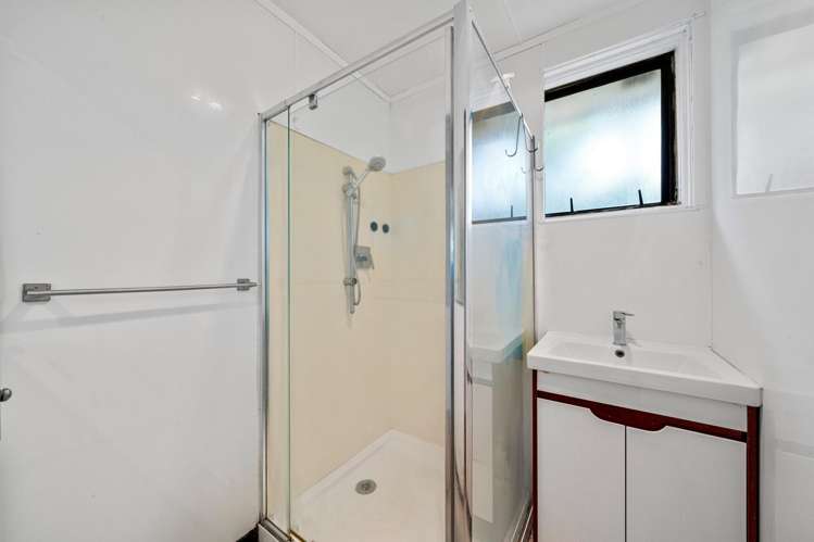 31 Collett Road Otara_9