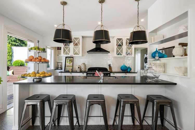 9 Galatea Terrace 1685_8