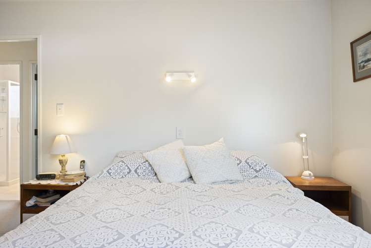 29 Pukeroa Place Papakura_12