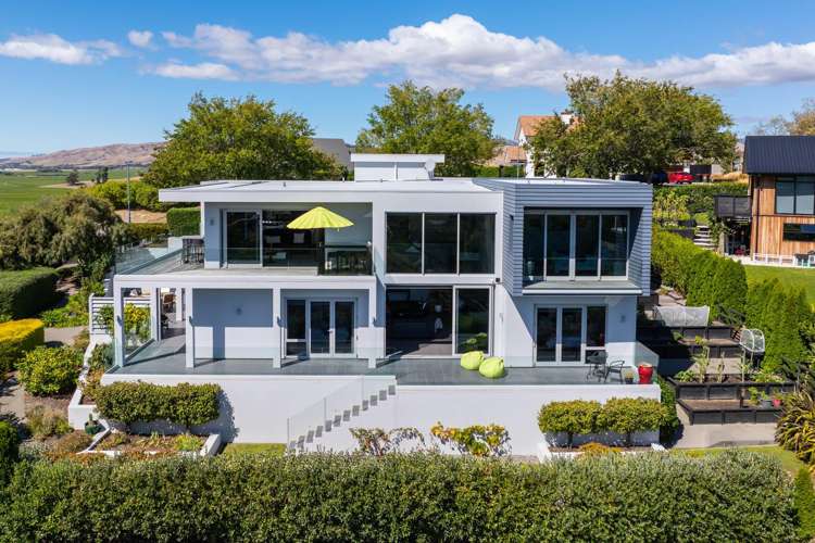7 Golf View Close Fairhall_15