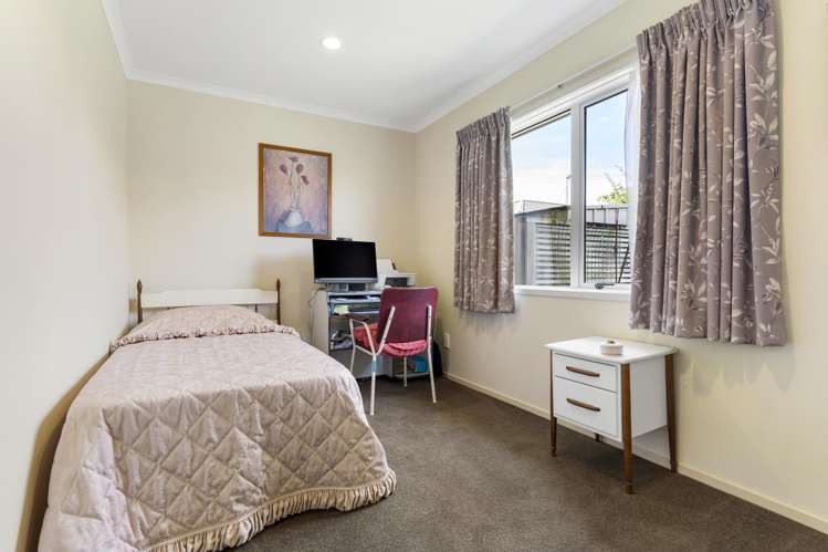 50/8 Village Place Tuakau_9