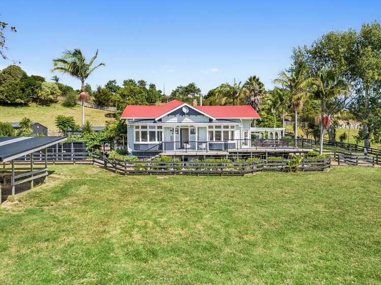 1539 State Highway 16 Helensville_2