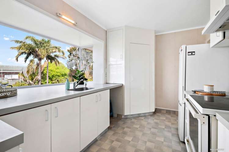 14 James Evans Drive Northcote_16