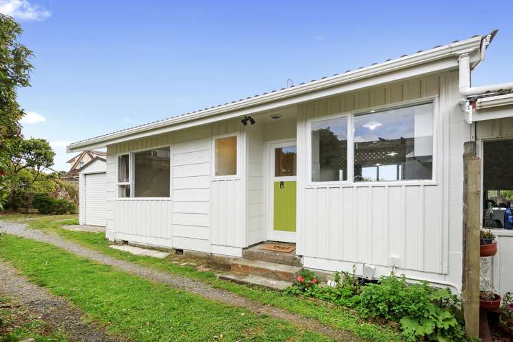 37a Colchester Crescent Newlands_9