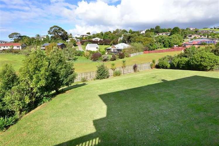 125 Roberta Crescent Orewa_3