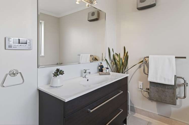 55 Brookwater Avenue Northwood_22
