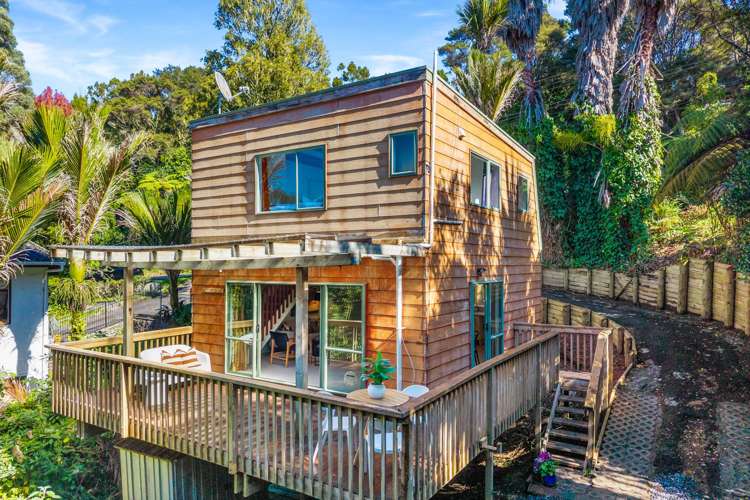 281 Huia Road Titirangi_15
