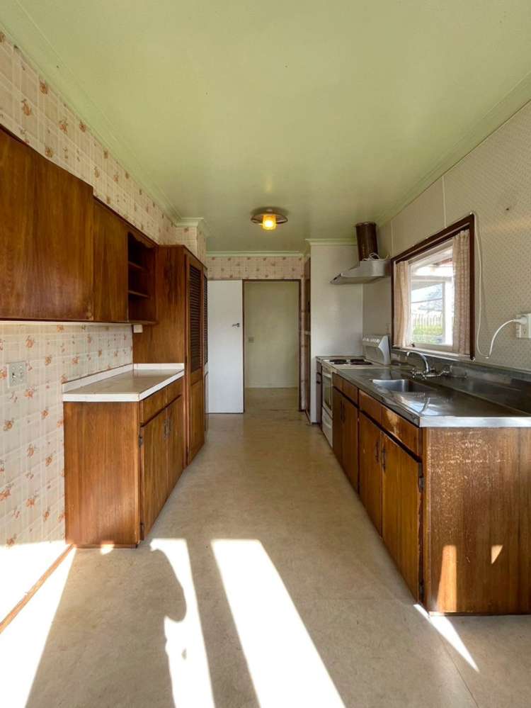 23 Barbary Avenue Kelston_6