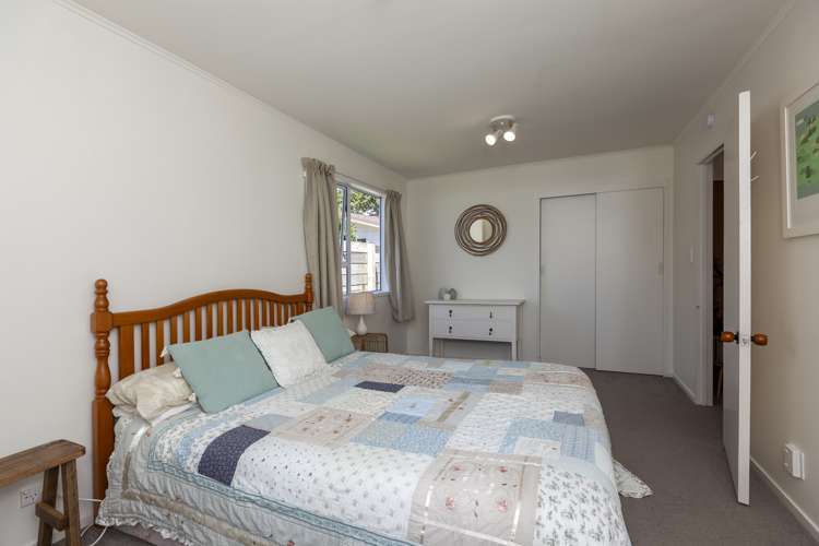 29 Tui Road Raumati Beach_17