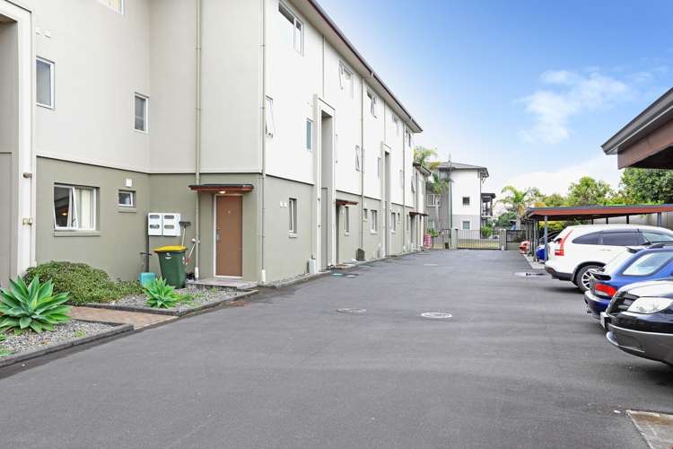 3/29 Haven Drive East Tamaki_12