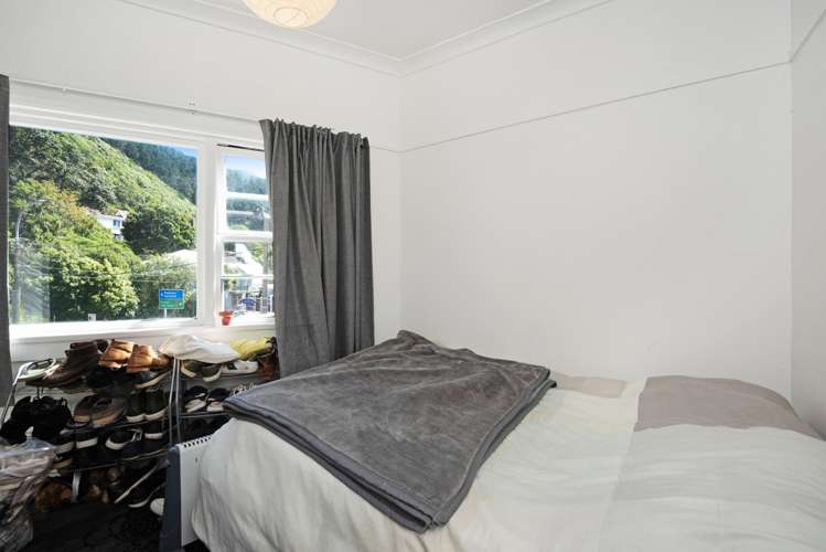 1-4/121 Hill Street Thorndon_9