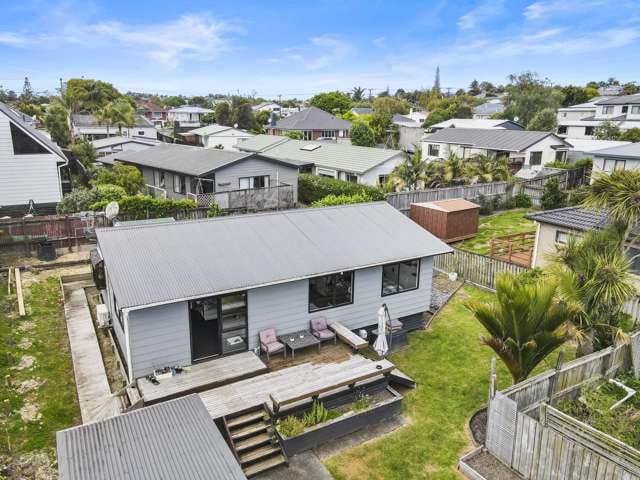 2.20 Kamara Road, Glen Eden