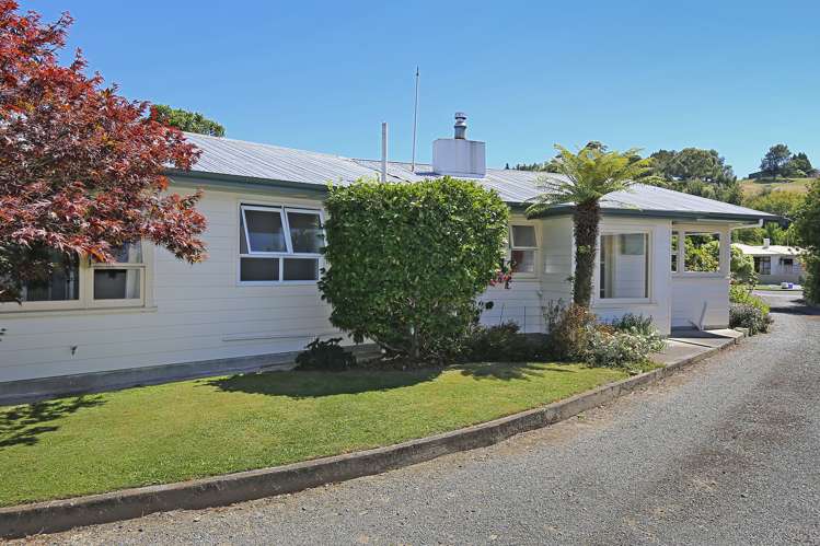 22 Golding Road Taradale_16