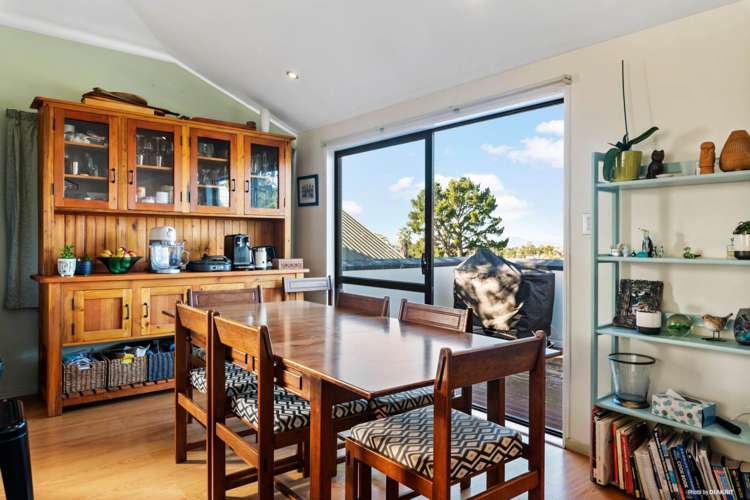 2/274 Glamorgan Drive Northcross_6