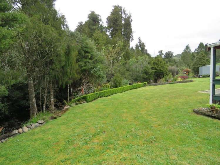 27 Uwha Road Owhango_5