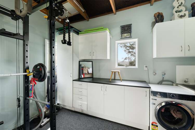 12a Carnie Street Gate Pa_12