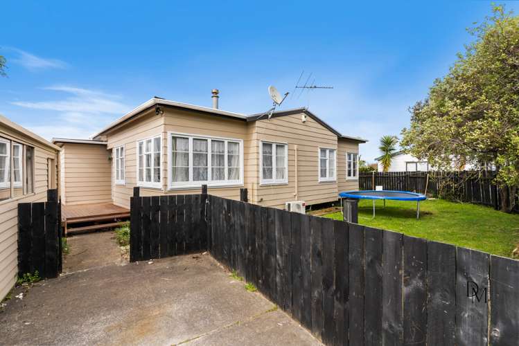 1/13 Templeton Place Clendon Park_6