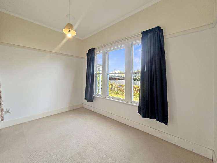 102 Featherston Street 10930_5