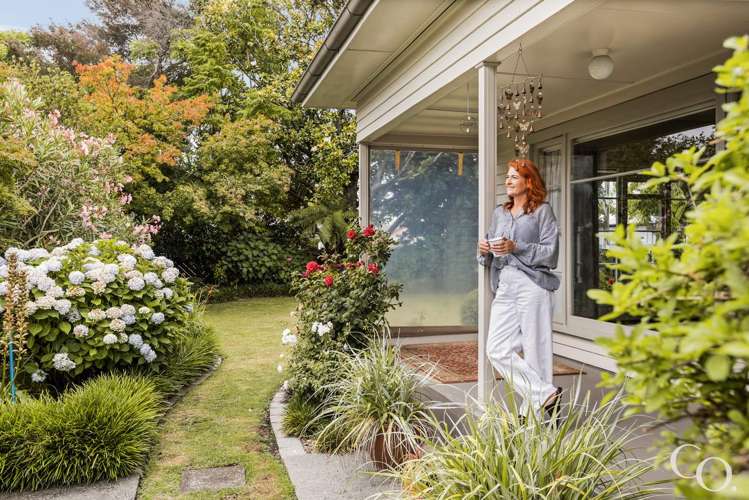 904 Frederick Street West_1