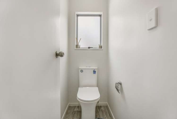 13 Maywood Crescent Glen Eden_14